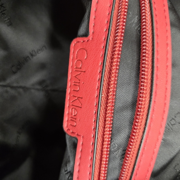 Calvin Klein Red Leather Women's Bag - Picture 5 of 6